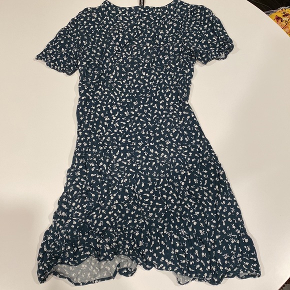 H&M Dress - Picture 2 of 2